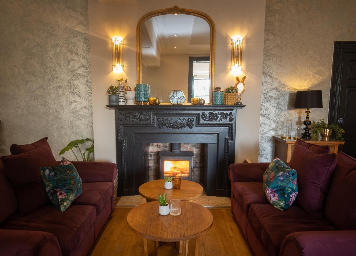Rowton Hall Hotel And Spa Chester Kültér fotó